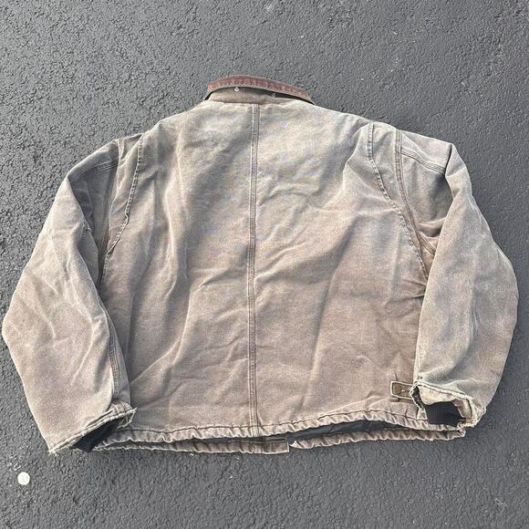 Vintage Carhartt Jacket FITS 2XL - Picture 6 of 8